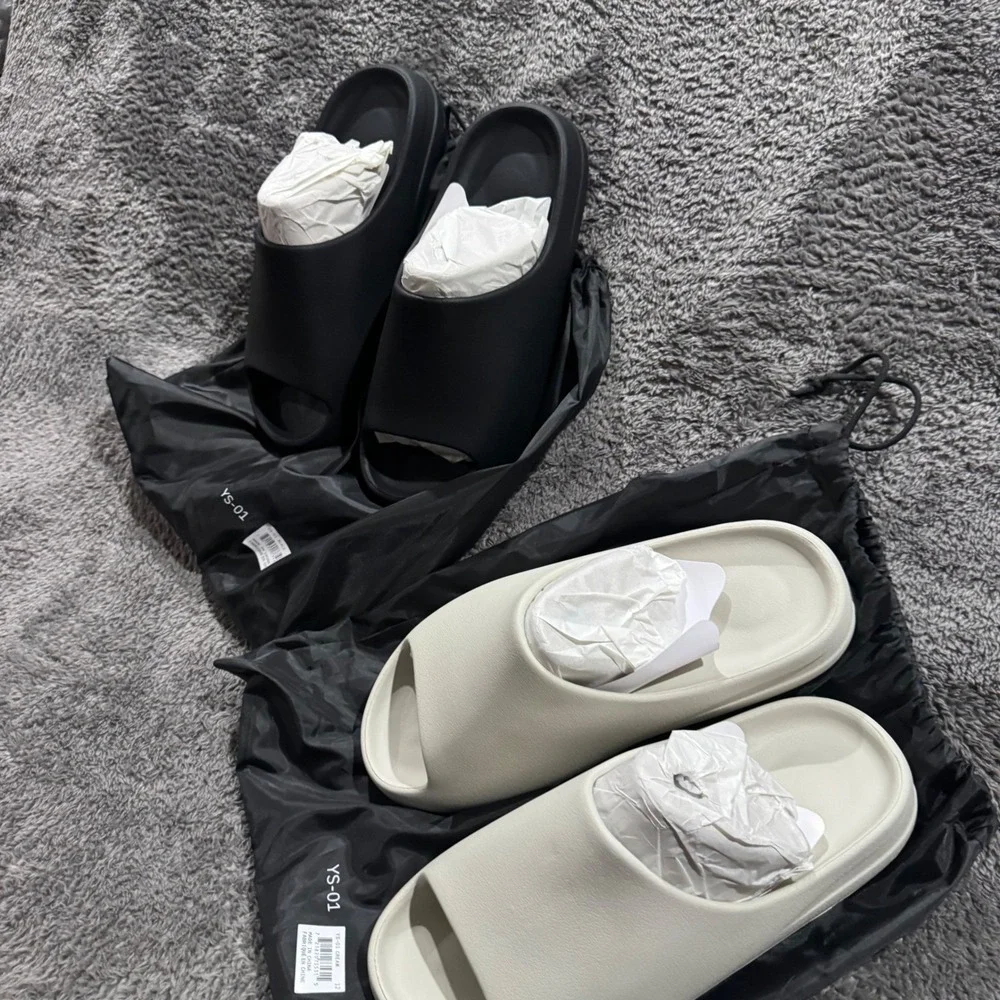 Yeezy YS01 Slide Bundle Mens Black & Cream Slides 13M NEW 2 Pairs with Dust Bags